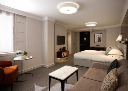 Strand Palace - 13