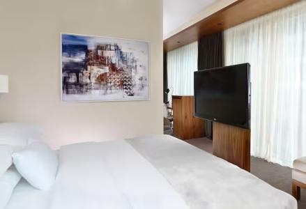 DoubleTree by Hilton Zagreb - 35