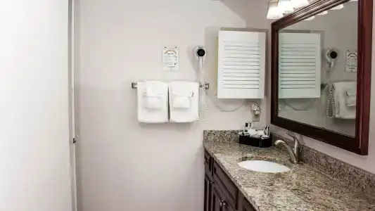 Parc Corniche Condominium Suites - 49