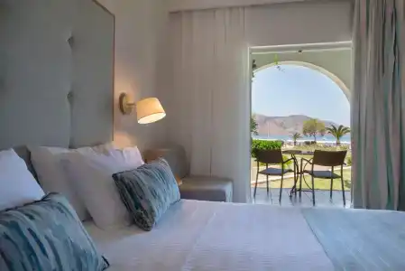 Pilot Beach Resort - 79