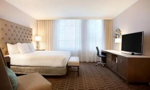 Hilton New Orleans / St. Charles Avenue - 71