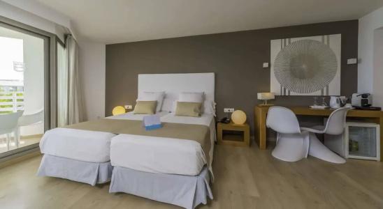 Playa Esperanza Suites - 55