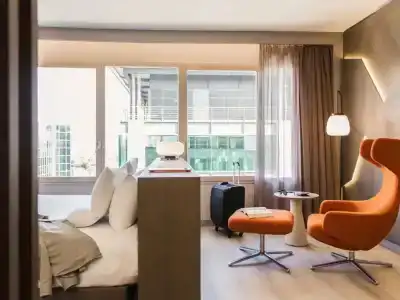 Novotel Campo De Las Naciones - 13