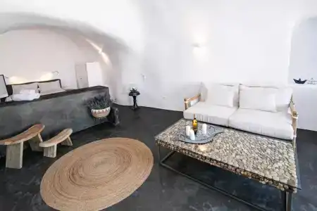 Elysian Santorini - 96