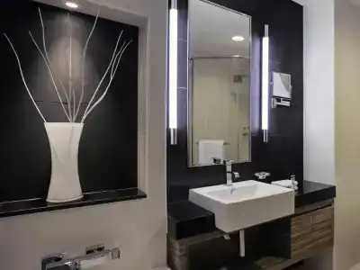 Pullman Dubai Jumeirah Lakes Towers - 68