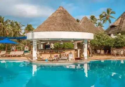DoubleTree by Hilton Zanzibar - - 11