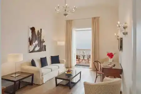 Grand Excelsior Vittoria - 93