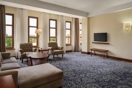 Ramada by Wyndham Almaty - 57