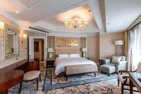 Shangri-La Wuhan - 42