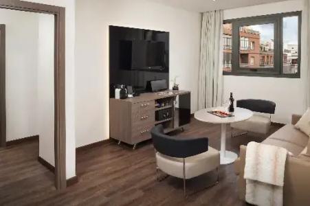 Melia Madrid Serrano - 89