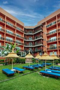 Ms Tropicana - 23