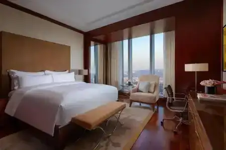 Ritz-Carlton - 4