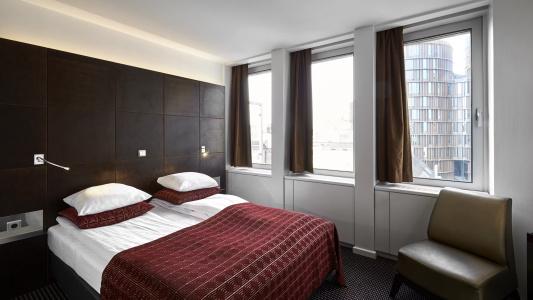The Square - 103