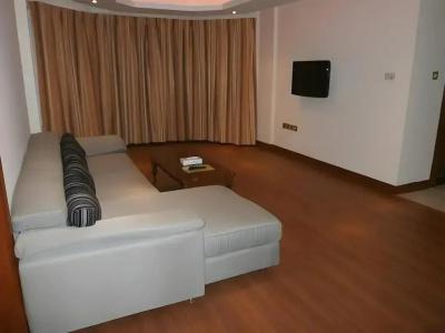 Bahrain Carlton - 37