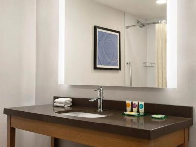Hyatt Place Tucson Central - 31
