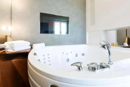 b&b Too Cute 2b Str8 - 145