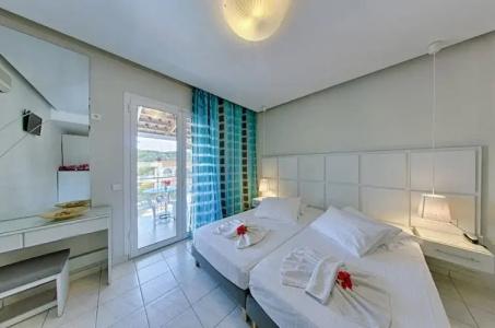 Sunrise Zante - Adults Only - 75