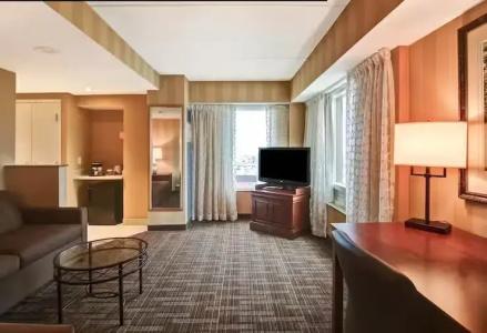 DoubleTree Fallsview & Spa by Hilton - - 47