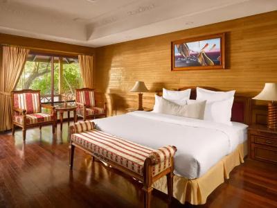 Royal Island Premium All-Inclusive Resort at Baa Atoll Biosphere Reserve - 30
