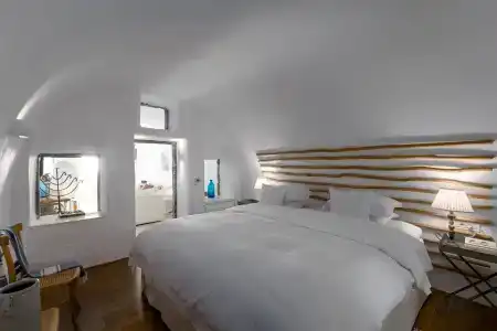 Iconic Santorini, a Boutique Cave - 60