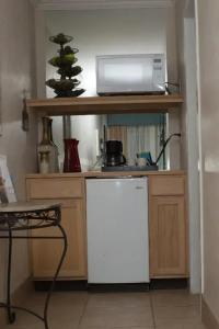 The Inn at Deep Canyon - 23