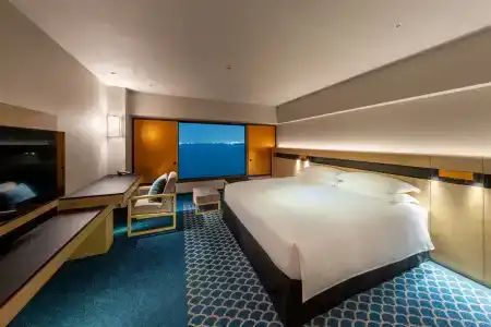 Hilton Tokyo Bay - 9