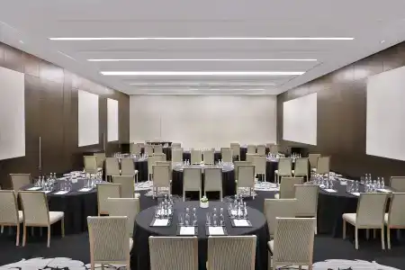 Conrad Abu Dhabi Etihad Towers - 0