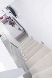 Blue Waves Suites & - 85