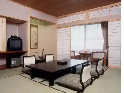 Hiratakan - 34
