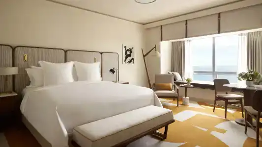Four Seasons Miami - 32
