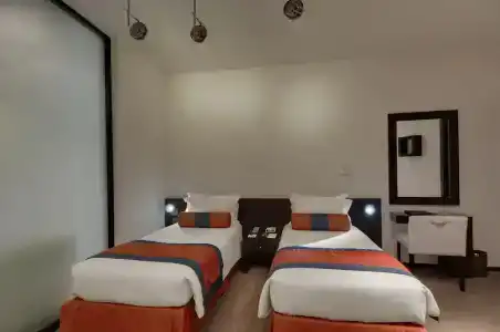 Signature and Spa - 31
