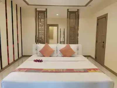 Lanna Dusita Riverside Boutique Resort - 4