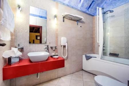 Avalon Boutique Suites - 52