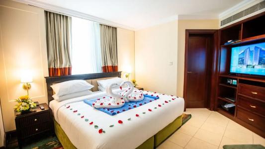 Pearl City Suites - 63