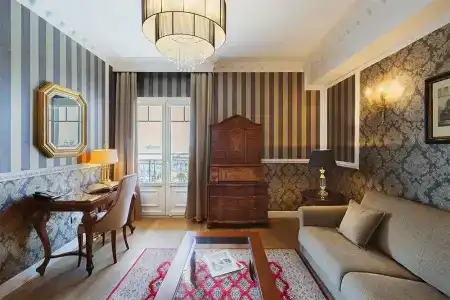 Mediterranean Palace - 120