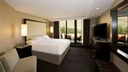 Hyatt - 21