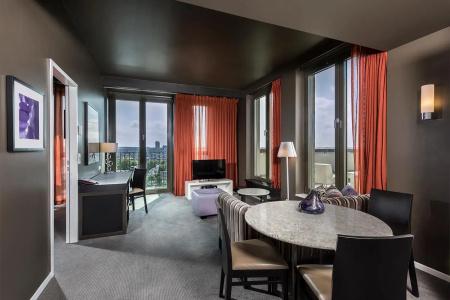 Adina Apartment Frankfurt Neue Oper - 63