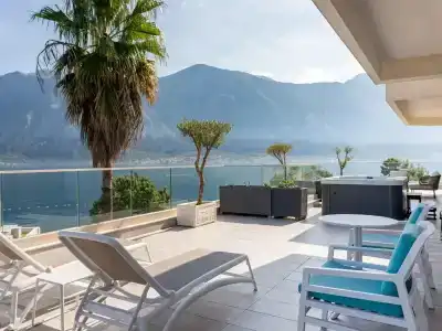 Blue Kotor Bay Premium Spa Resort - 94