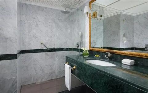 Grand Bucharest - 42