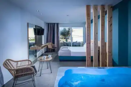 Infinity Blue Boutique & Spa - Adults Only - 7