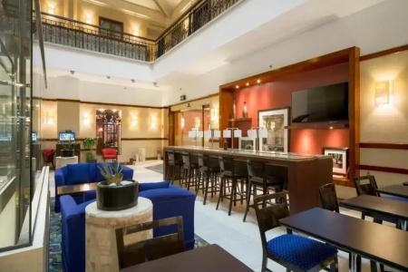 Hampton Inn & Suites Mexico City - Centro Historico - 21