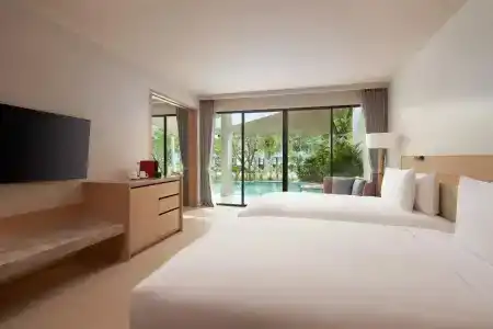 Holiday Inn Resort Phuket Mai Khao Beach - 3