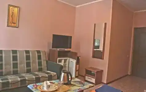 Лесная - 6
