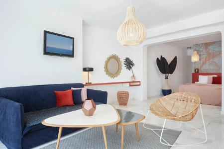Kouros & Suites - 57