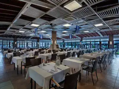 Crystal Green Bay Resort & Spa - Ultimate All Inclusive - 41