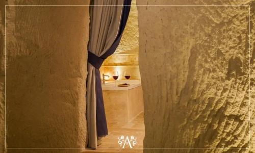 Azure Cave Suites - 49