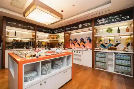 Hampton by Hilton Samsun - 10