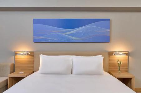 Oakwood Journeyhub Phuket - Sha Extra Plus - 33