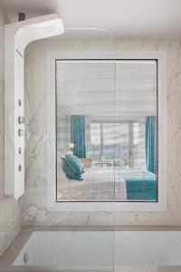 The Ivi Mare - Designed for Adults - 46