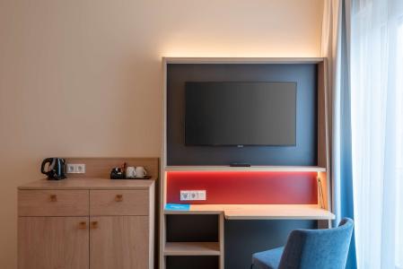 Hampton By Hilton Munich City North - 41